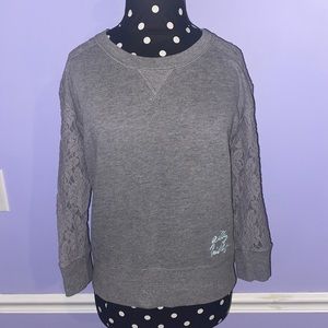 Gray crewneck